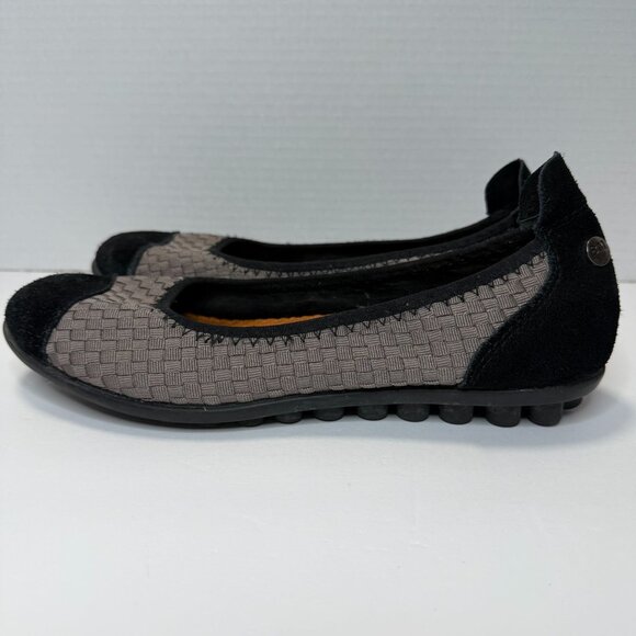 Bernie Mev Bella Me Women's Sz8 Pewter Metallic Braid Flats Black Suede Cap Toe - Picture 1 of 7